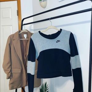 Nike sweater